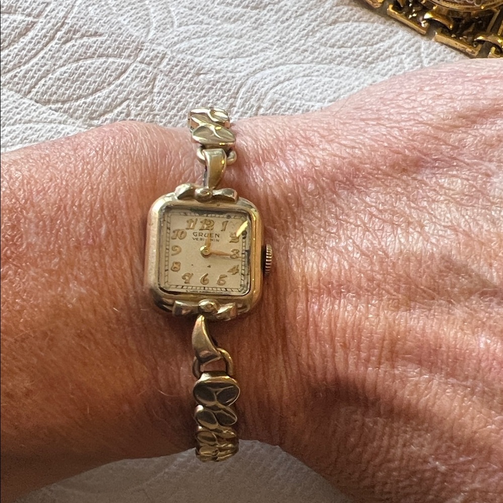 10k Gold Filled Gruen ladies watch Works